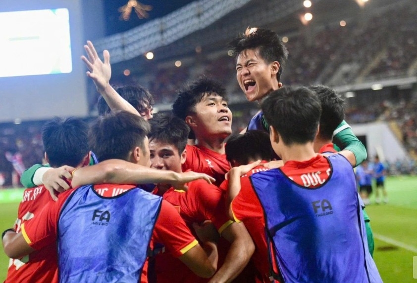 Vietnam U22 crowned SEA Games 33 champions after dramatic comeback against Thailand